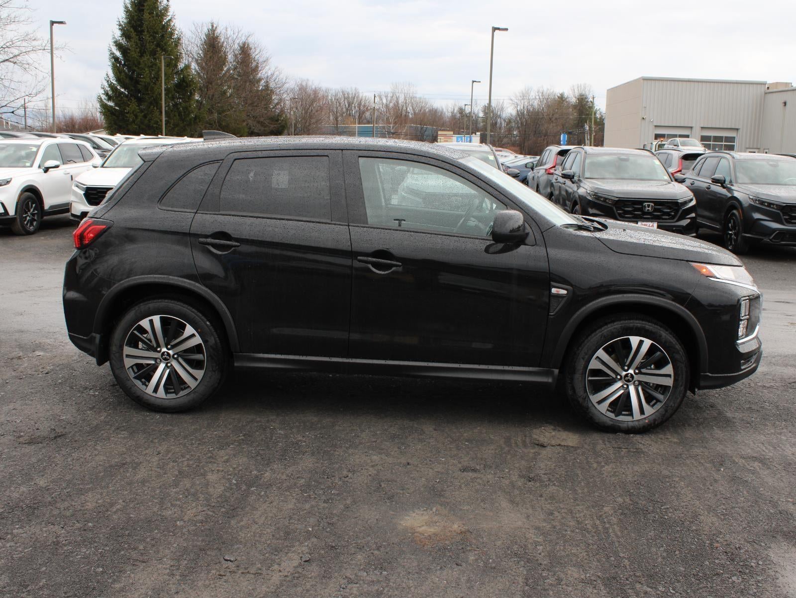 2026 Mitsubishi Outlander Sport ES