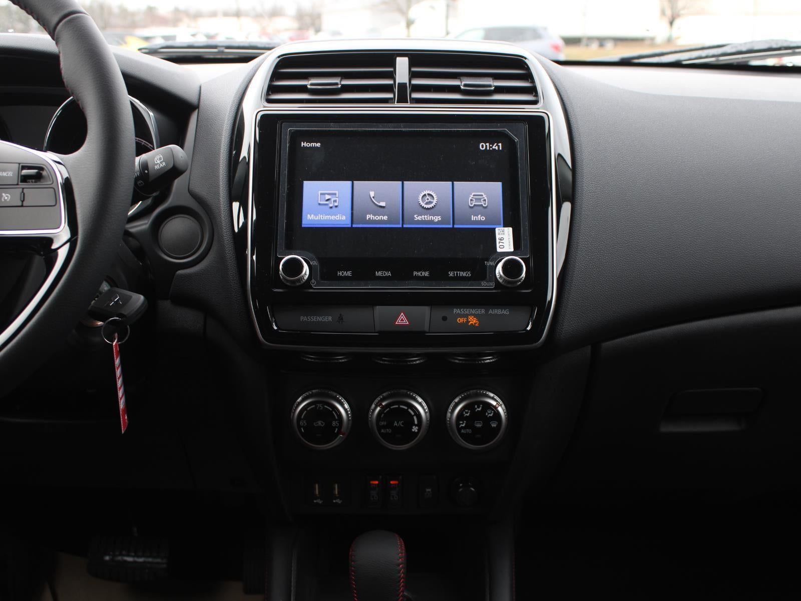 2026 Mitsubishi Outlander Sport LE