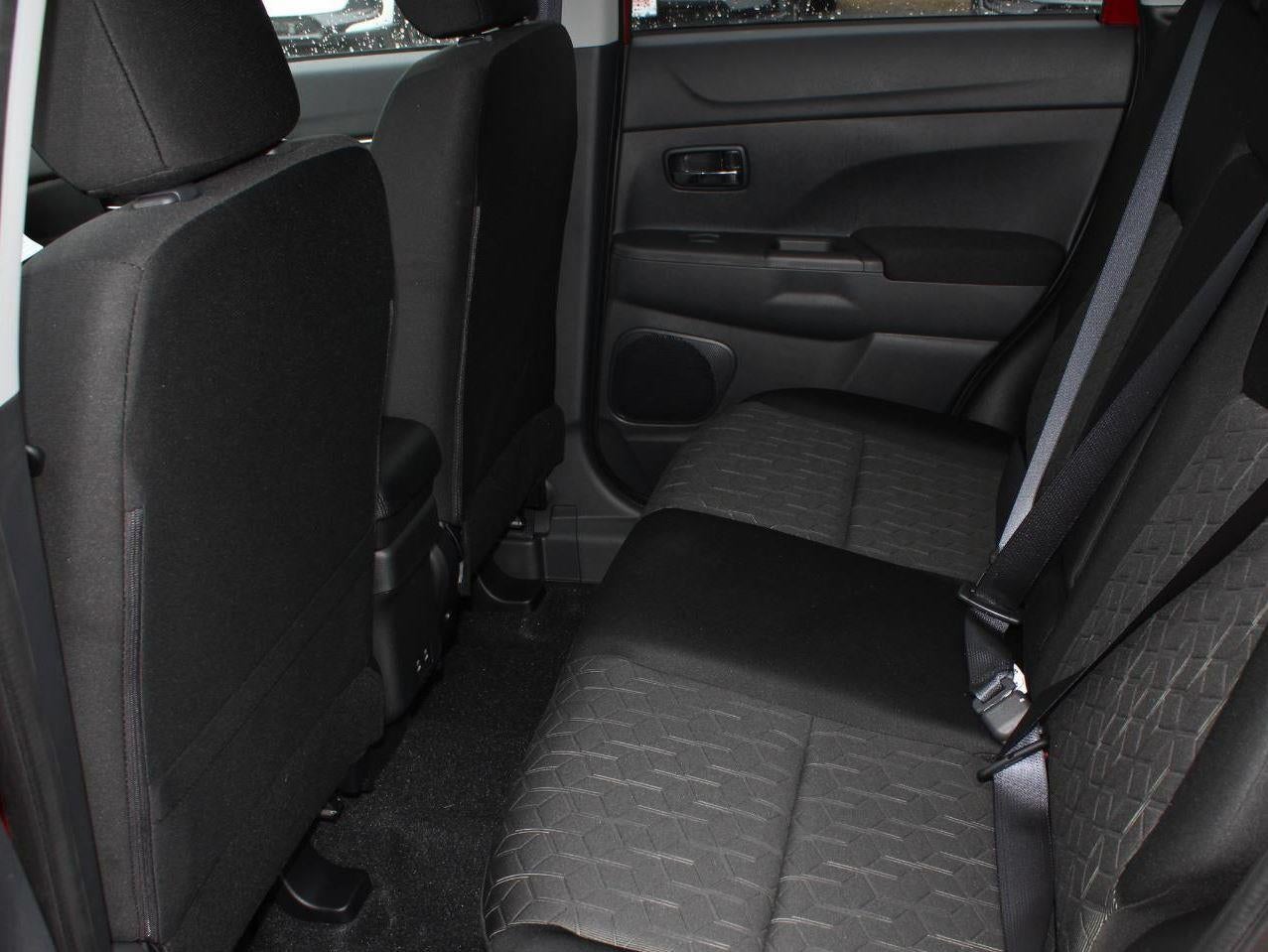 2026 Mitsubishi Outlander Sport LE