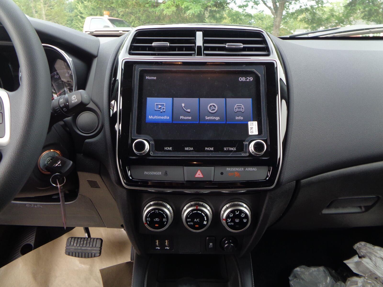 2026 Mitsubishi Outlander Sport ES