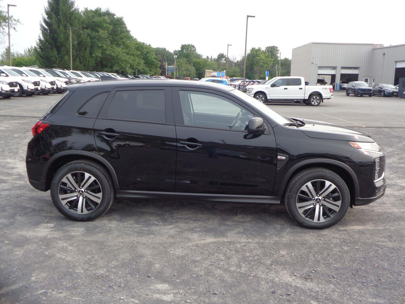 2026 Mitsubishi Outlander Sport ES