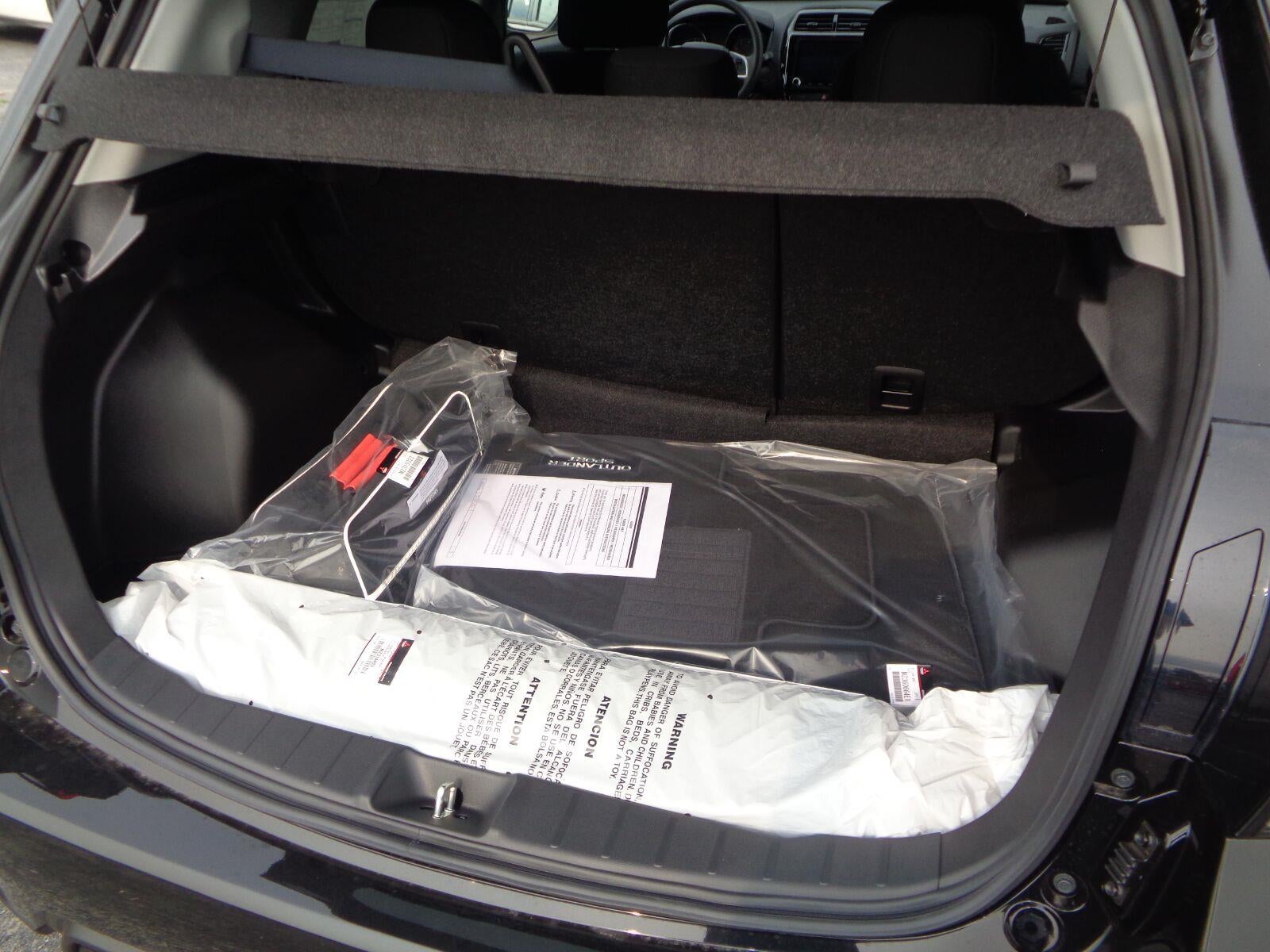 2026 Mitsubishi Outlander Sport ES