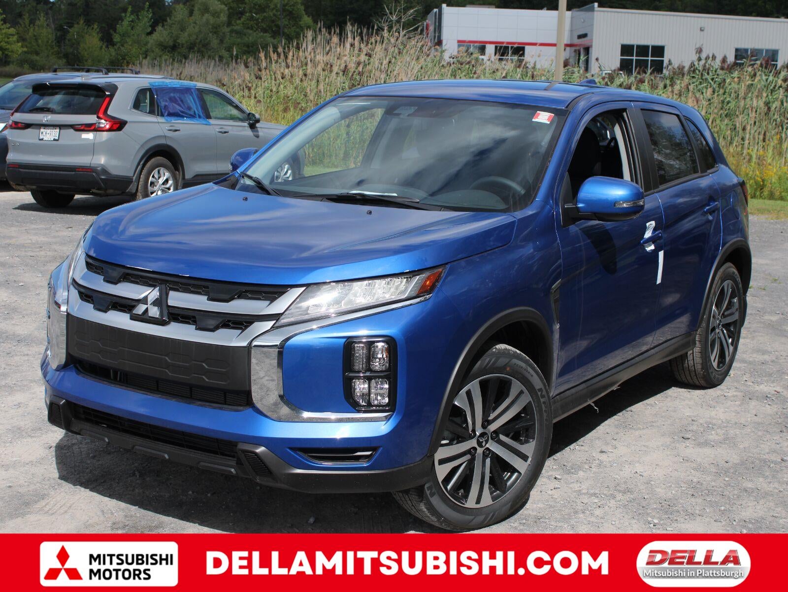 2027 Mitsubishi Outlander Sport SE