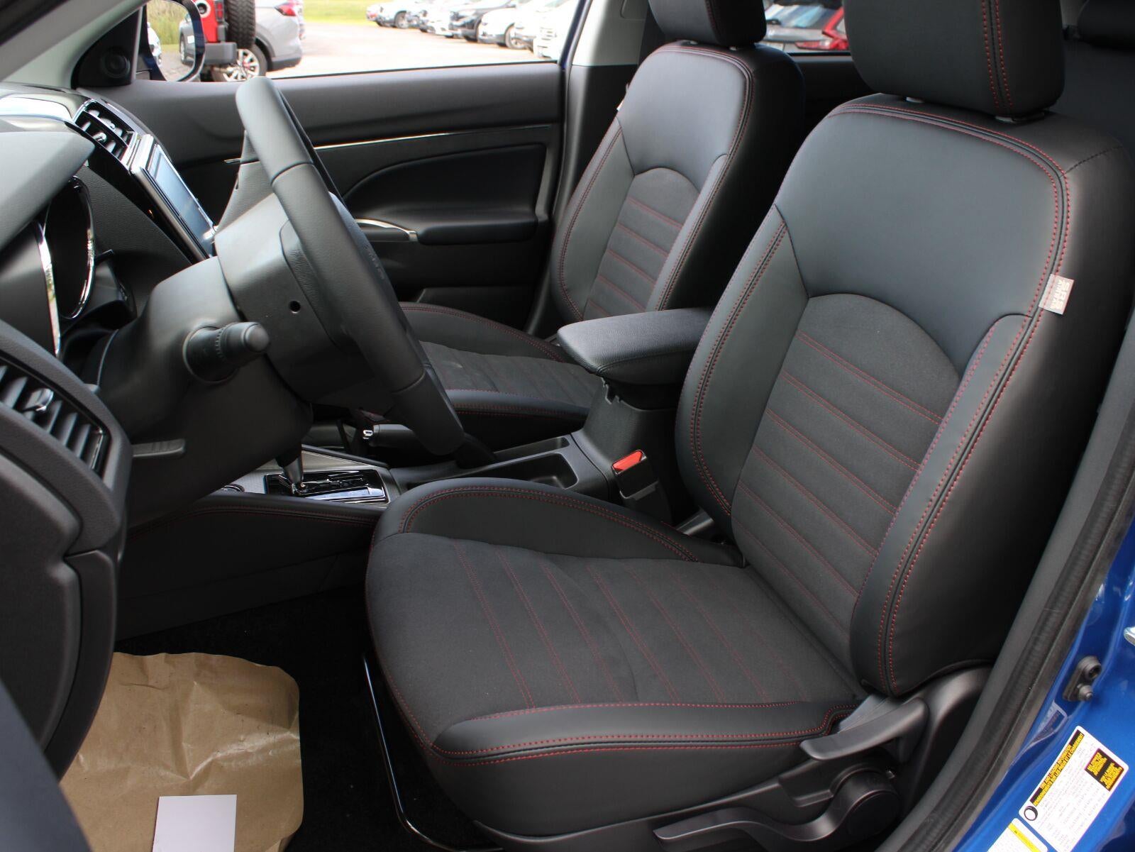 2027 Mitsubishi Outlander Sport SE