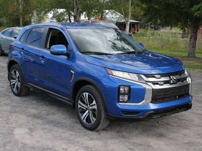 2027 Mitsubishi Outlander Sport SE