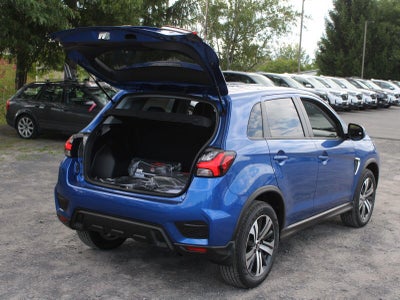 2027 Mitsubishi Outlander Sport SE