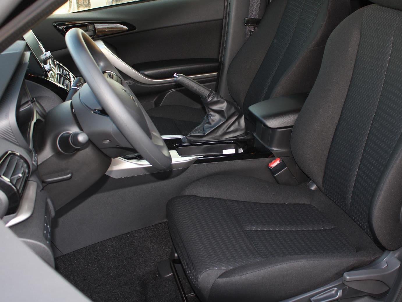 2026 Mitsubishi Eclipse Cross ES