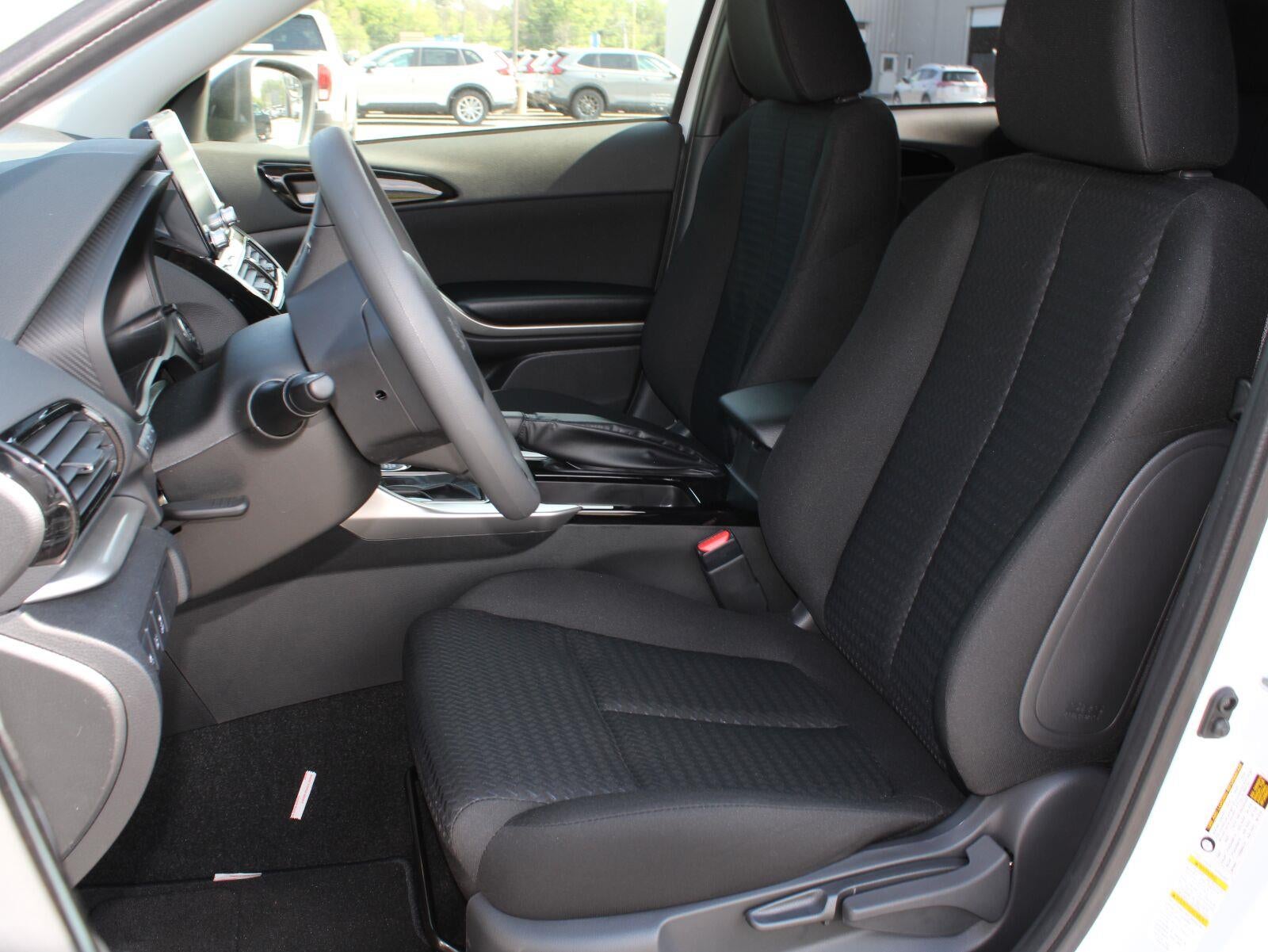 2026 Mitsubishi Eclipse Cross LE
