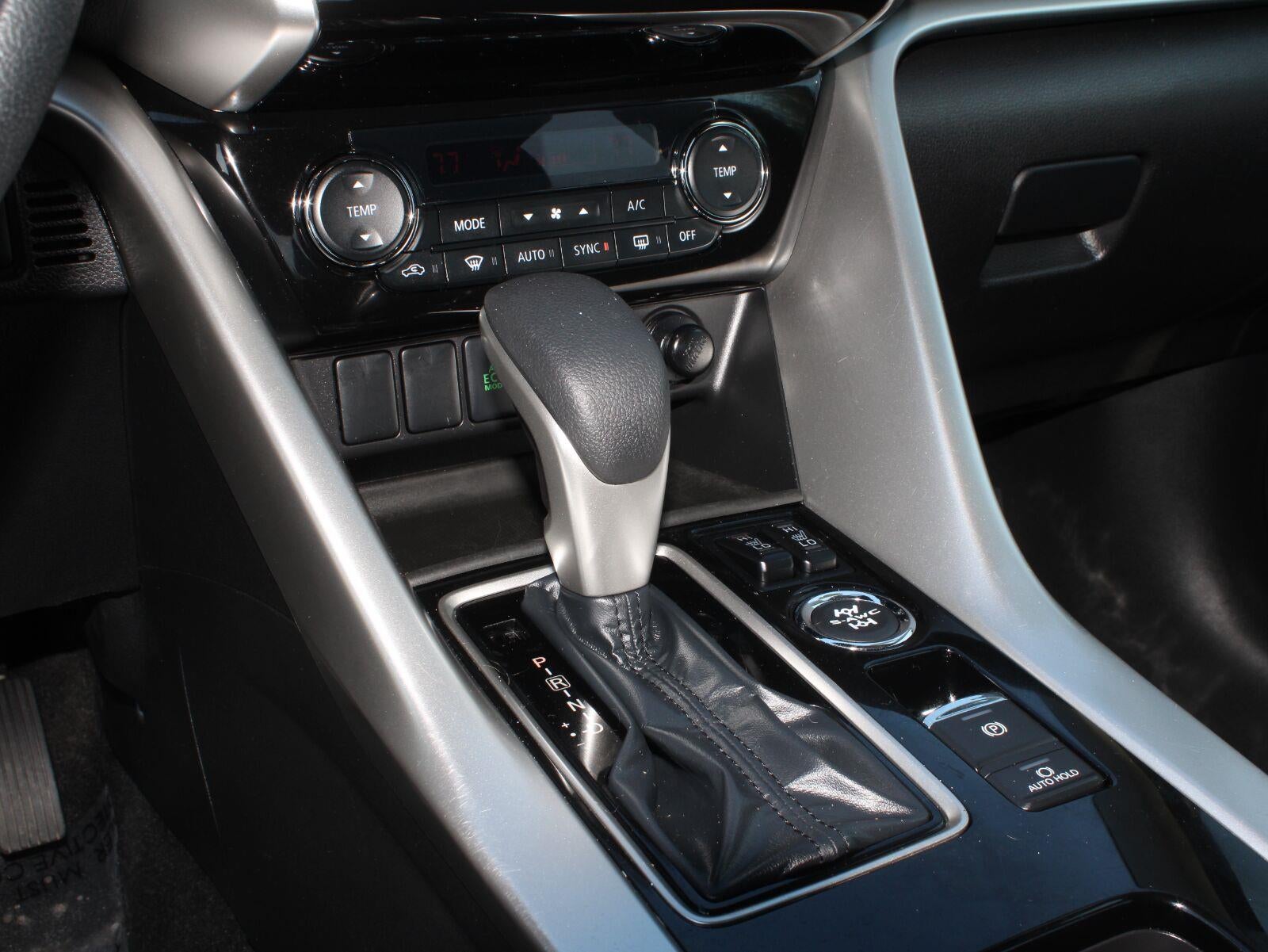 2026 Mitsubishi Eclipse Cross SE