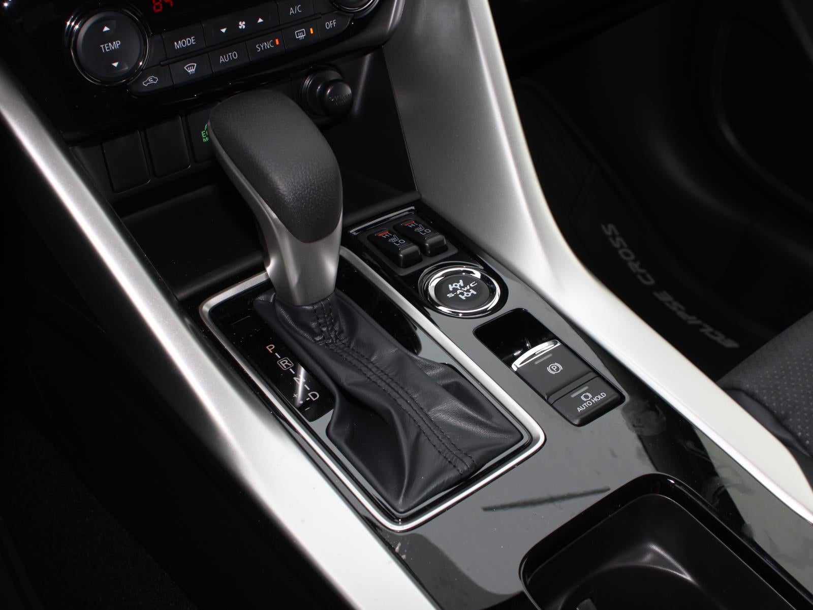 2026 Mitsubishi Eclipse Cross SE