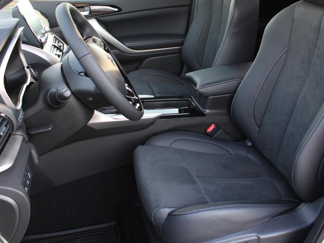 2026 Mitsubishi Eclipse Cross SE