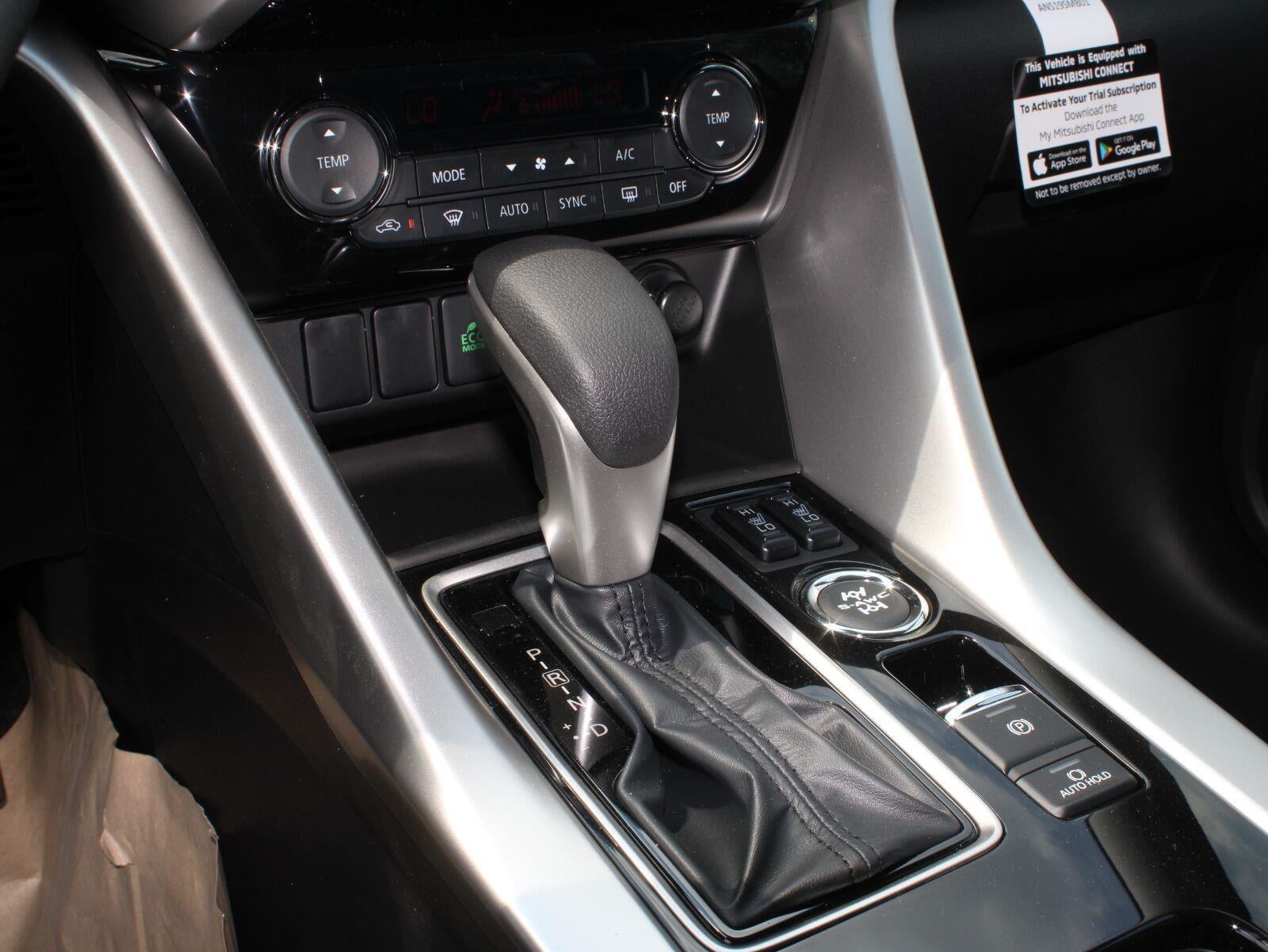 2026 Mitsubishi Eclipse Cross SE