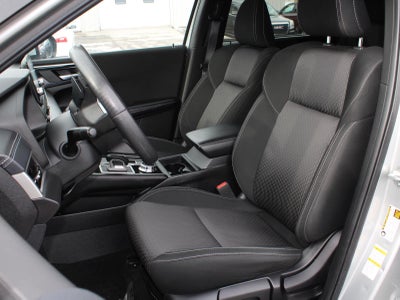 2022 Mitsubishi Outlander ES