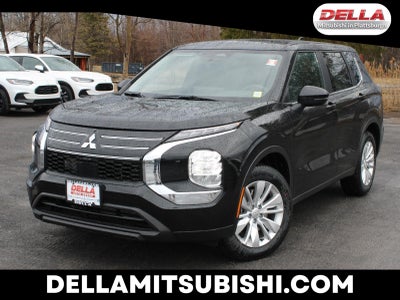 2026 Mitsubishi Outlander ES