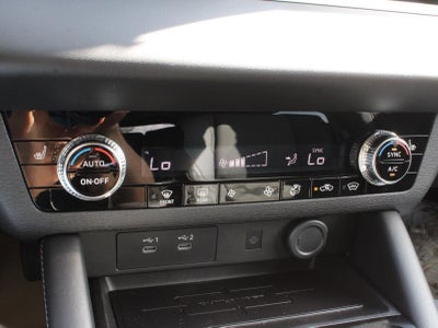 2025 Mitsubishi Outlander Trail Edition