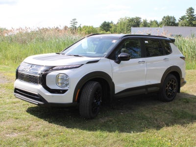 2025 Mitsubishi Outlander Trail Edition