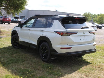 2025 Mitsubishi Outlander Trail Edition