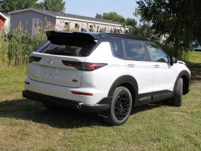 2025 Mitsubishi Outlander Trail Edition