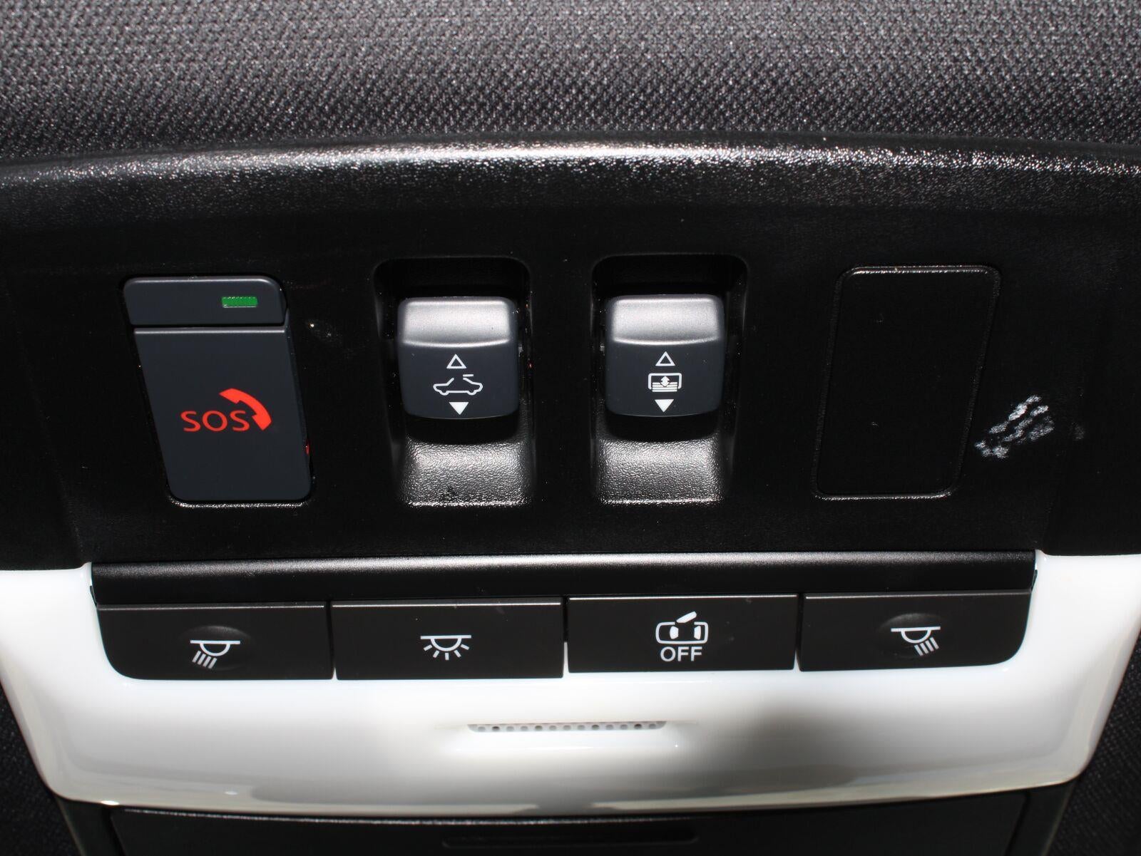 2024 Mitsubishi Outlander SE Black Edition w/Pano Roof