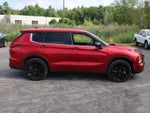 2024 Mitsubishi Outlander SE Black Edition w/Pano Roof