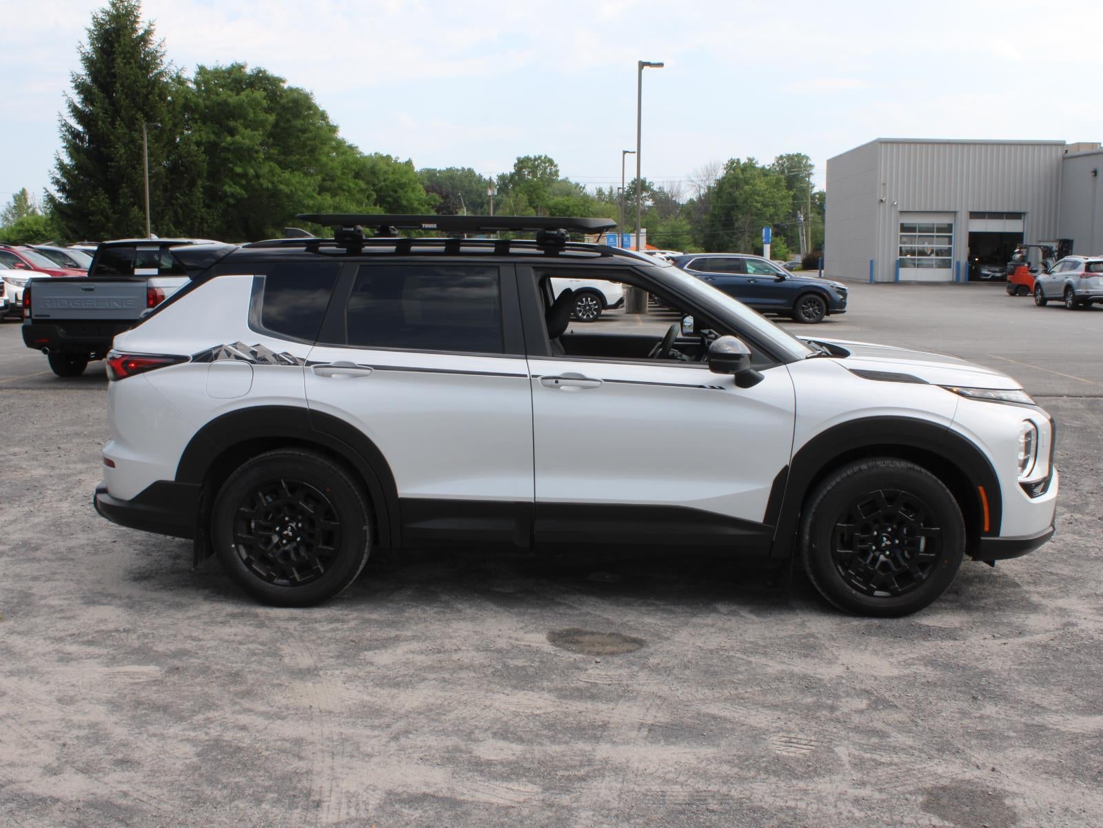 2026 Mitsubishi Outlander Trail Edition