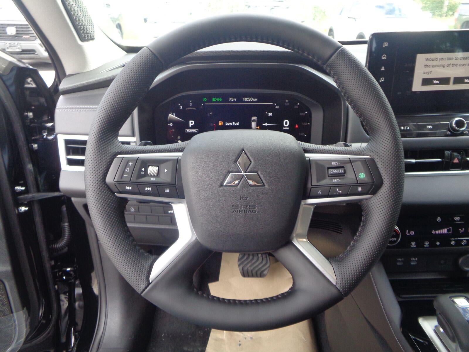 2026 Mitsubishi Outlander SE