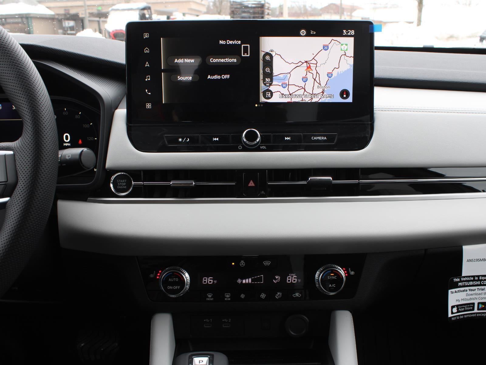 2026 Mitsubishi Outlander SE