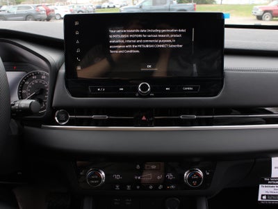 2026 Mitsubishi Outlander LE
