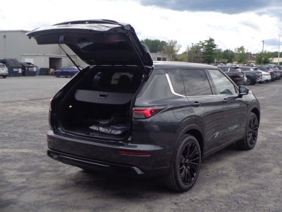 2026 Mitsubishi Outlander LE