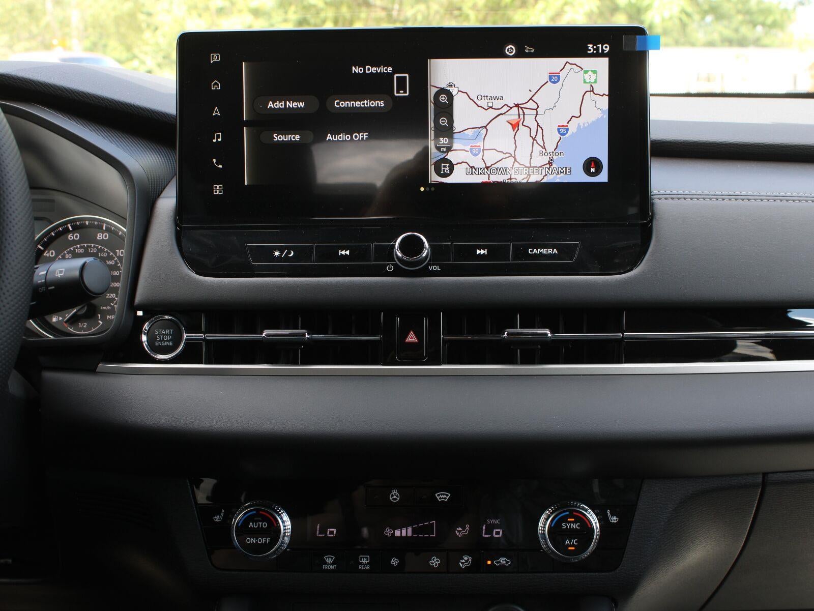 2026 Mitsubishi Outlander LE