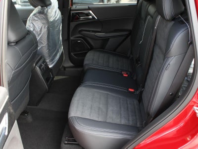 2026 Mitsubishi Outlander LE