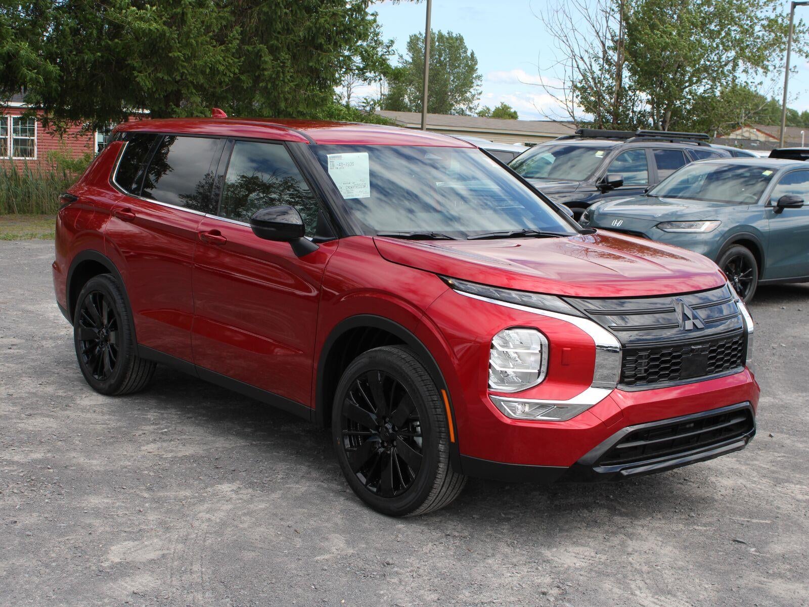 2026 Mitsubishi Outlander LE