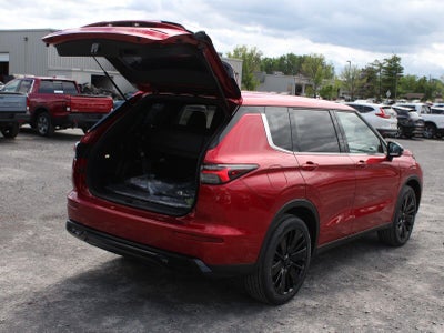 2026 Mitsubishi Outlander LE
