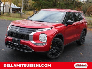 2026 Mitsubishi Outlander LE