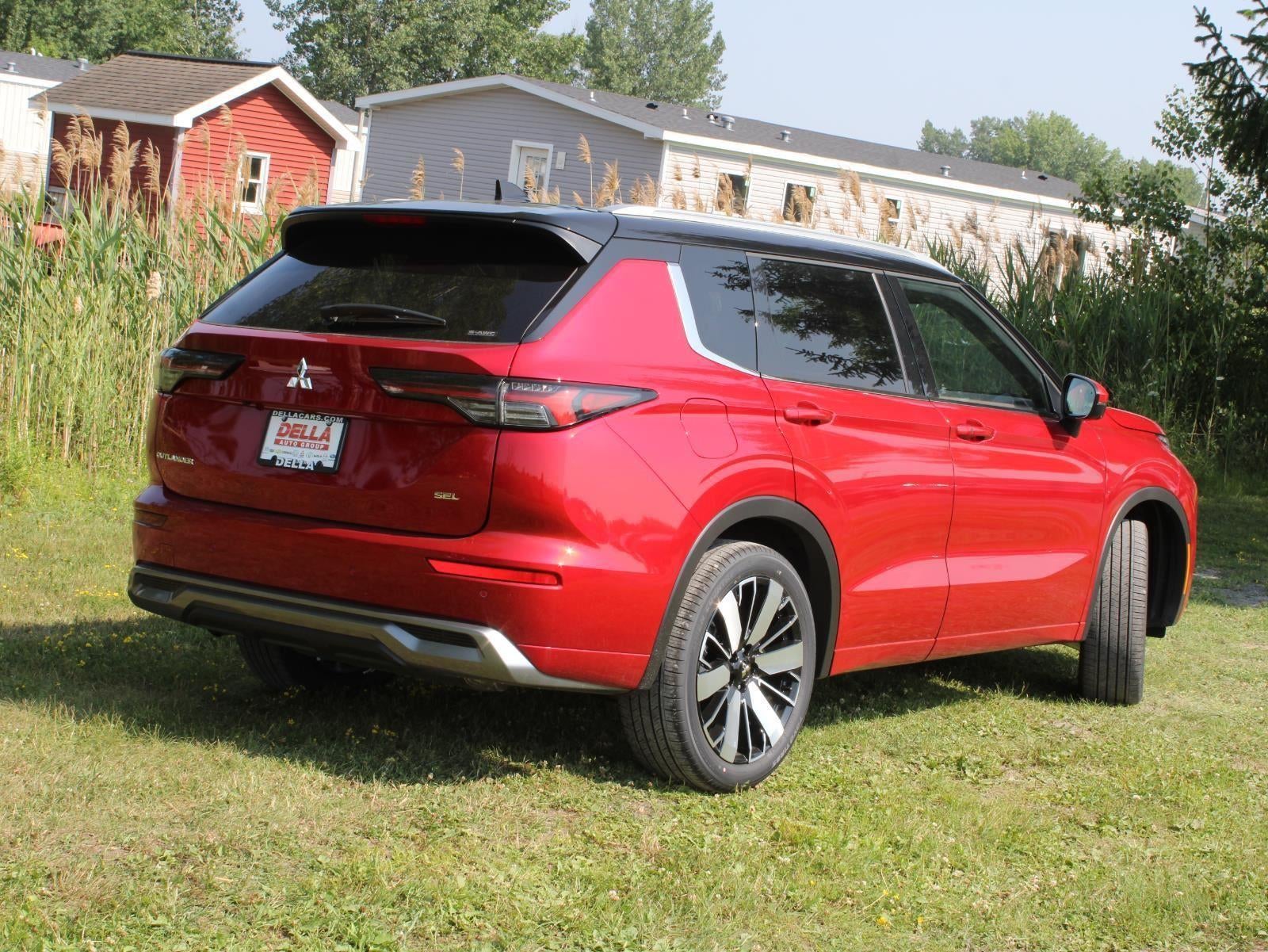 2025 Mitsubishi Outlander SEL