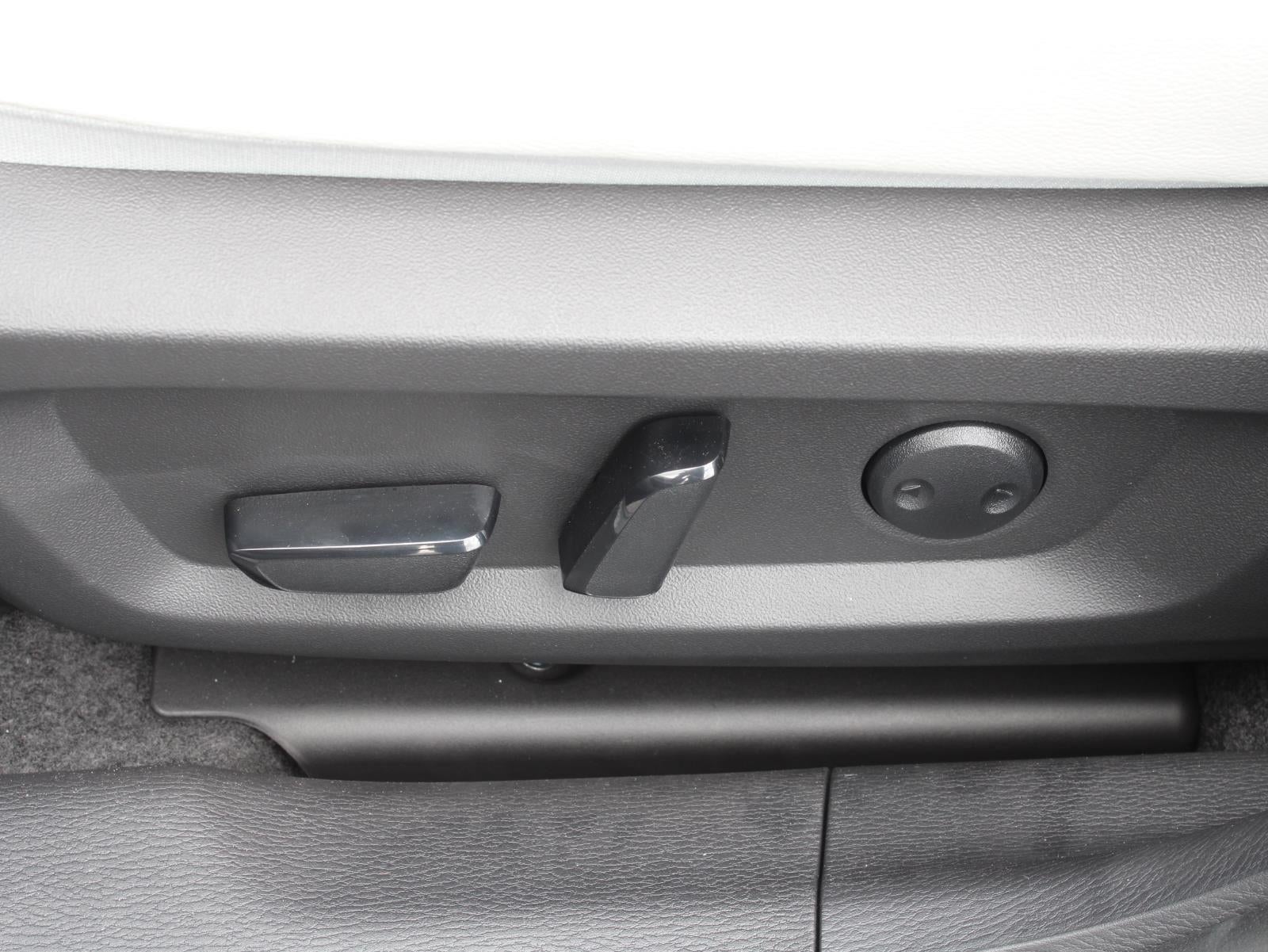 2025 Mitsubishi Outlander Platinum Edition