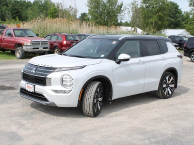 2025 Mitsubishi Outlander SEL