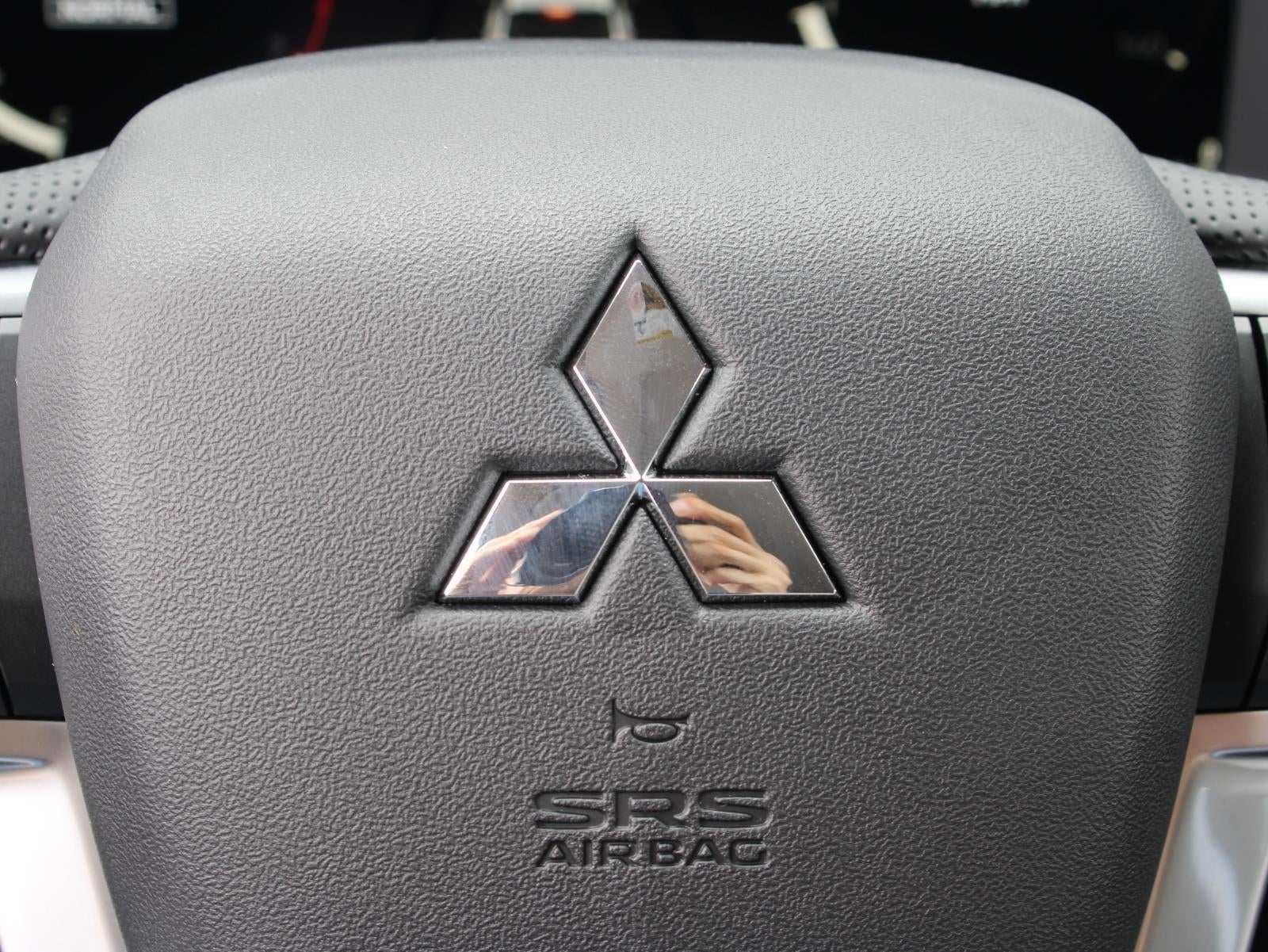 2025 Mitsubishi Outlander Platinum Edition