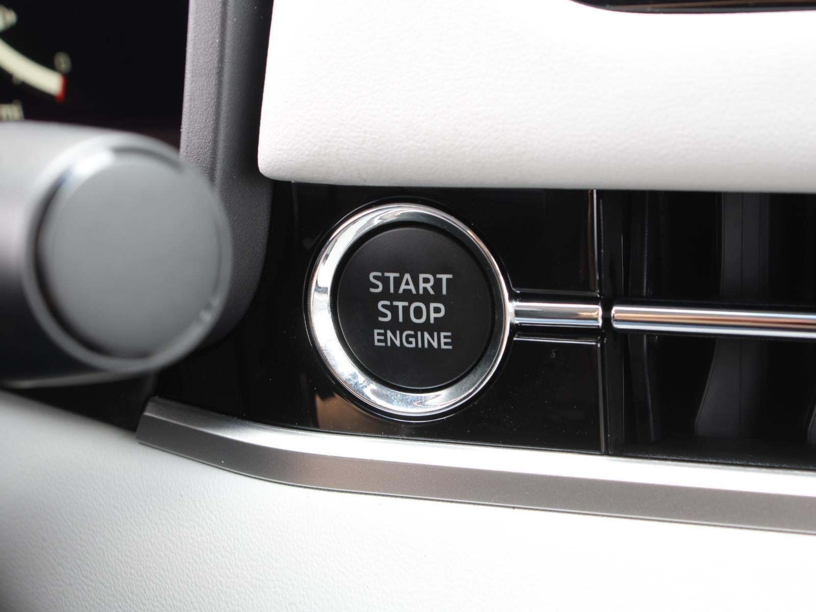 2025 Mitsubishi Outlander Platinum Edition