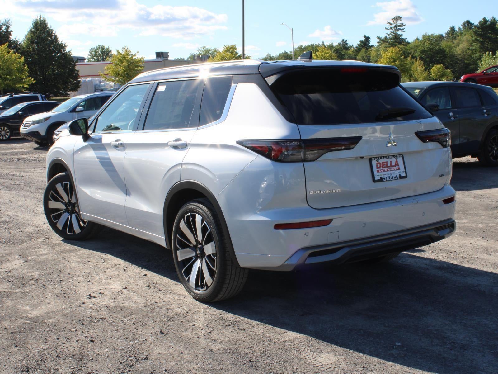 2025 Mitsubishi Outlander SEL