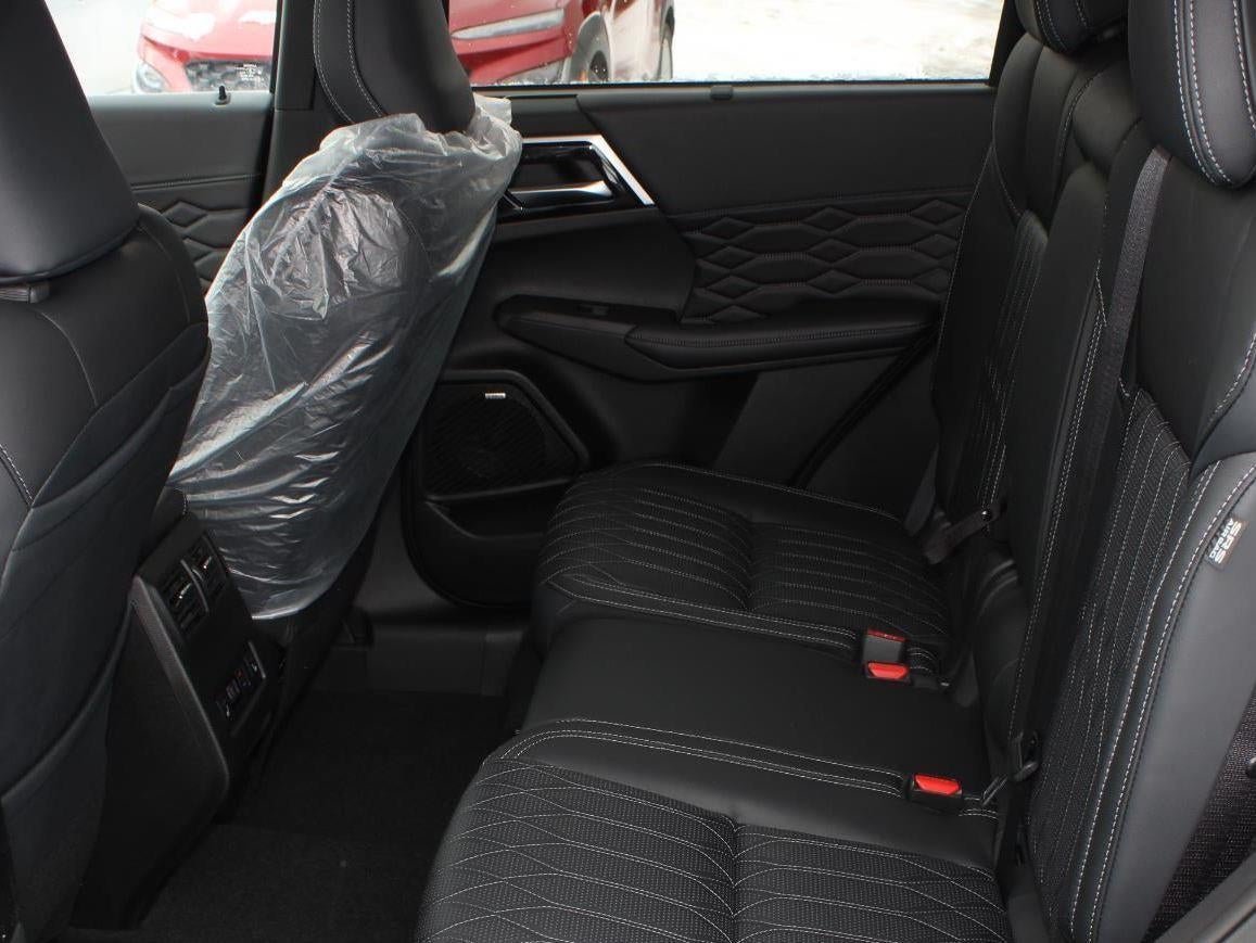 2026 Mitsubishi Outlander SEL