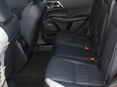 2026 Mitsubishi Outlander Black Edition