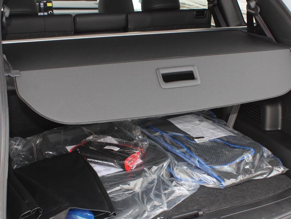 2025 Mitsubishi Outlander Plug-In Hybrid SE