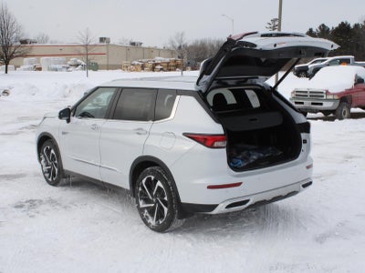 2025 Mitsubishi Outlander Plug-In Hybrid SE