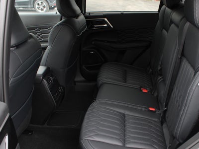 2026 Mitsubishi Outlander Plug-In Hybrid SEL