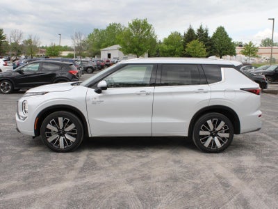 2026 Mitsubishi Outlander Plug-In Hybrid SEL
