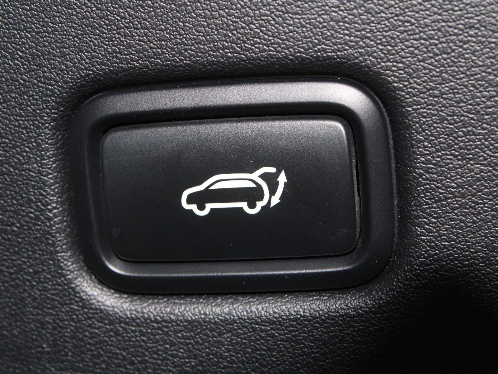2022 Kia EV6 Wind