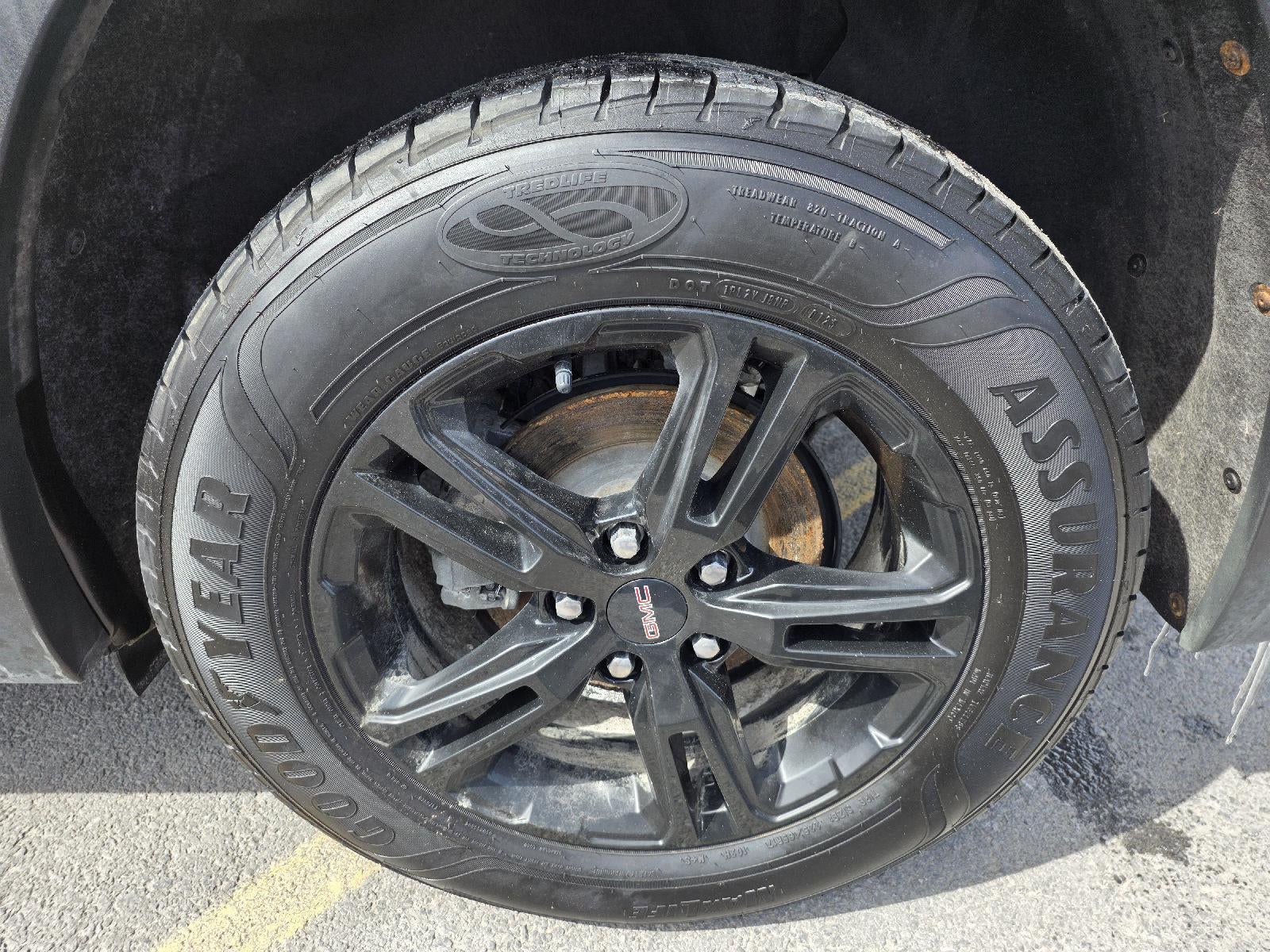 2023 GMC Terrain AT4