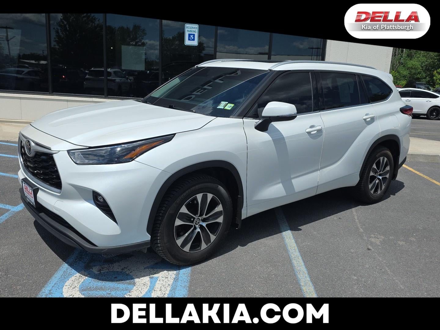 2022 Toyota Highlander XLE