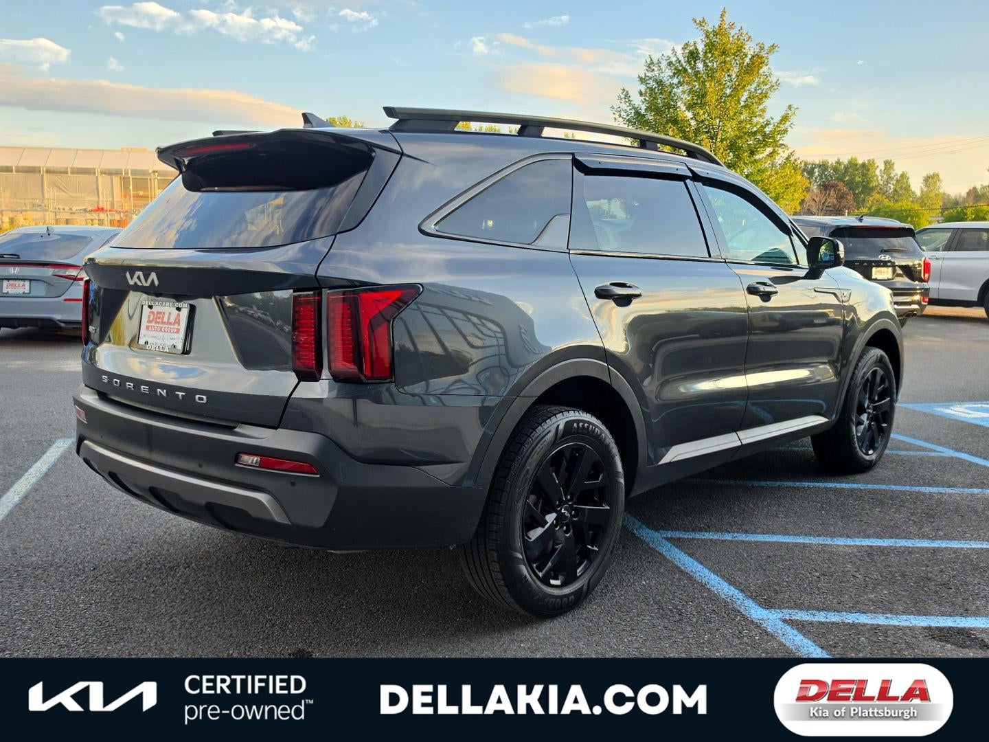 2022 Kia Sorento X-Line S